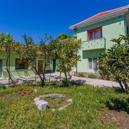 Apartments By The Sea Kastel Stari, Kastela - 14577 Eksteriør billede